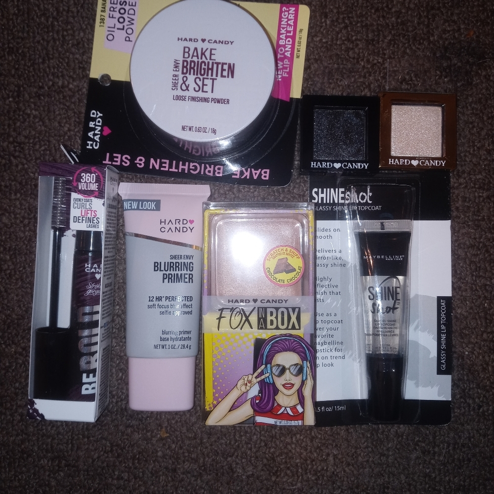 7 piece Hard Candy makeup bundle
